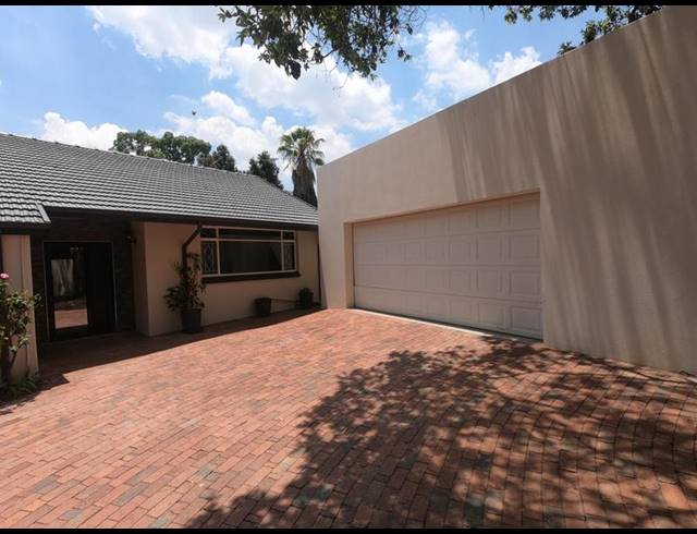 4 BEDROOM HOUSE FOR SALE IN PARKMORE
